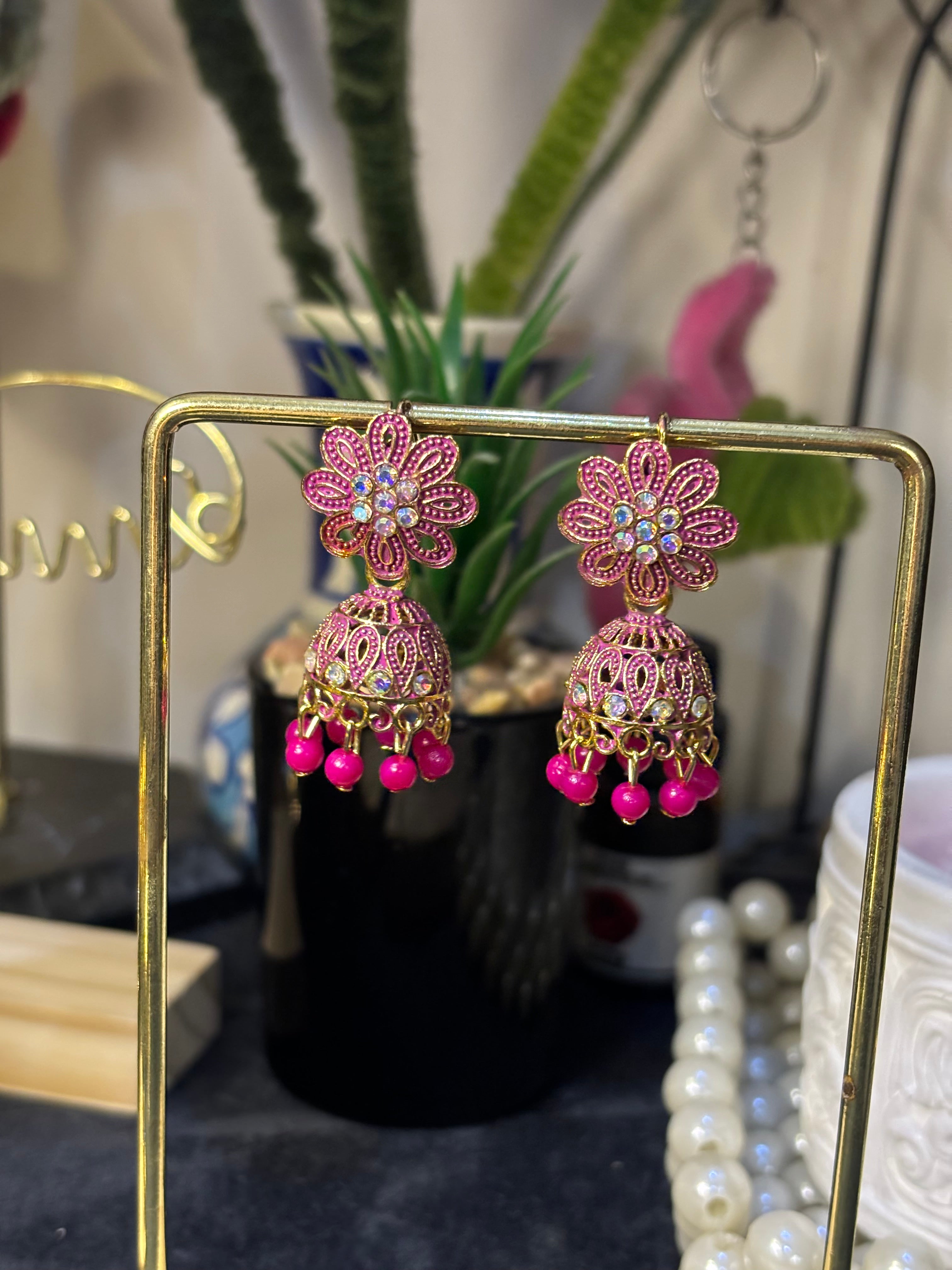 Floral jhumkay