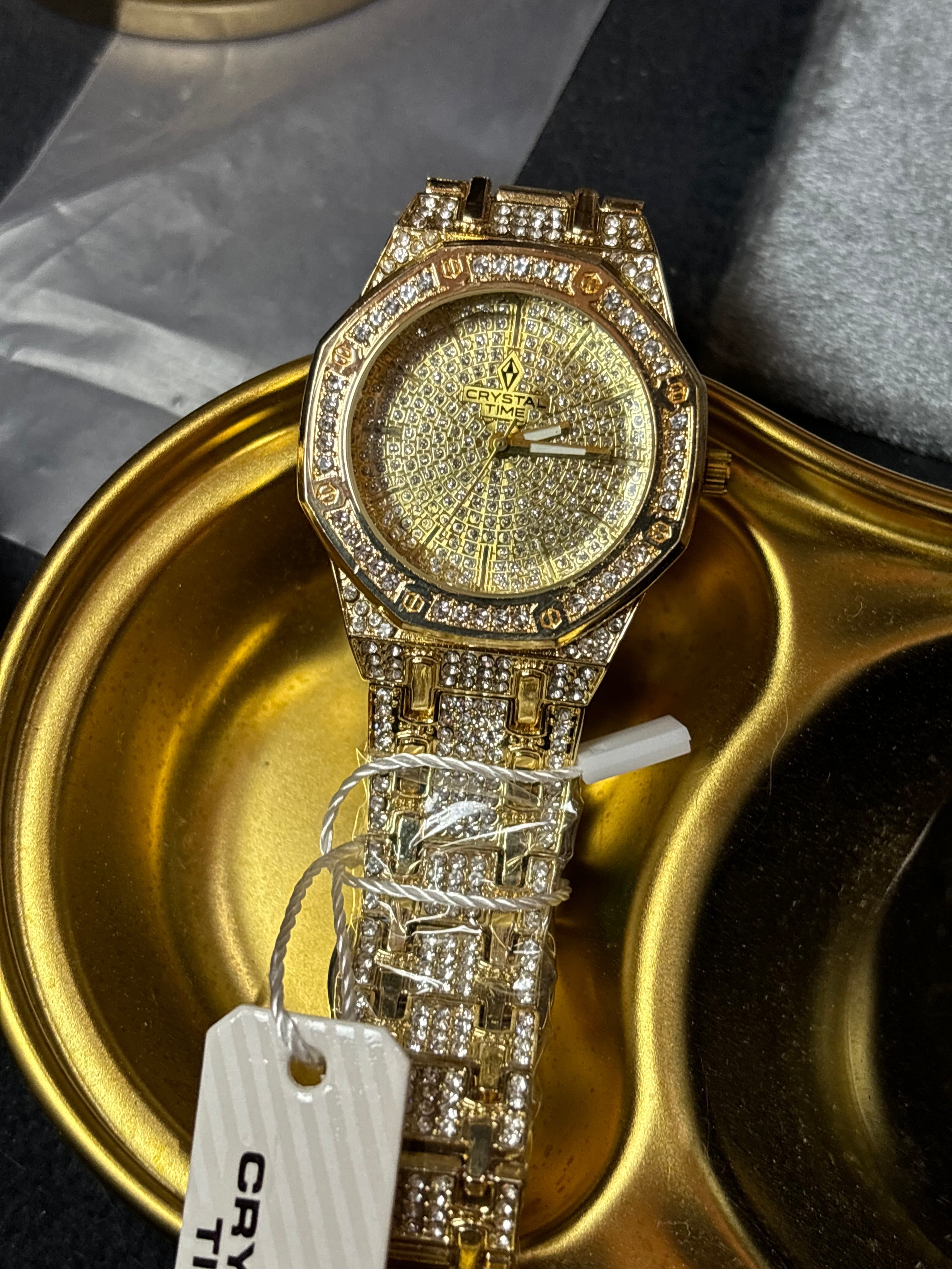 “crystal time” stone watch