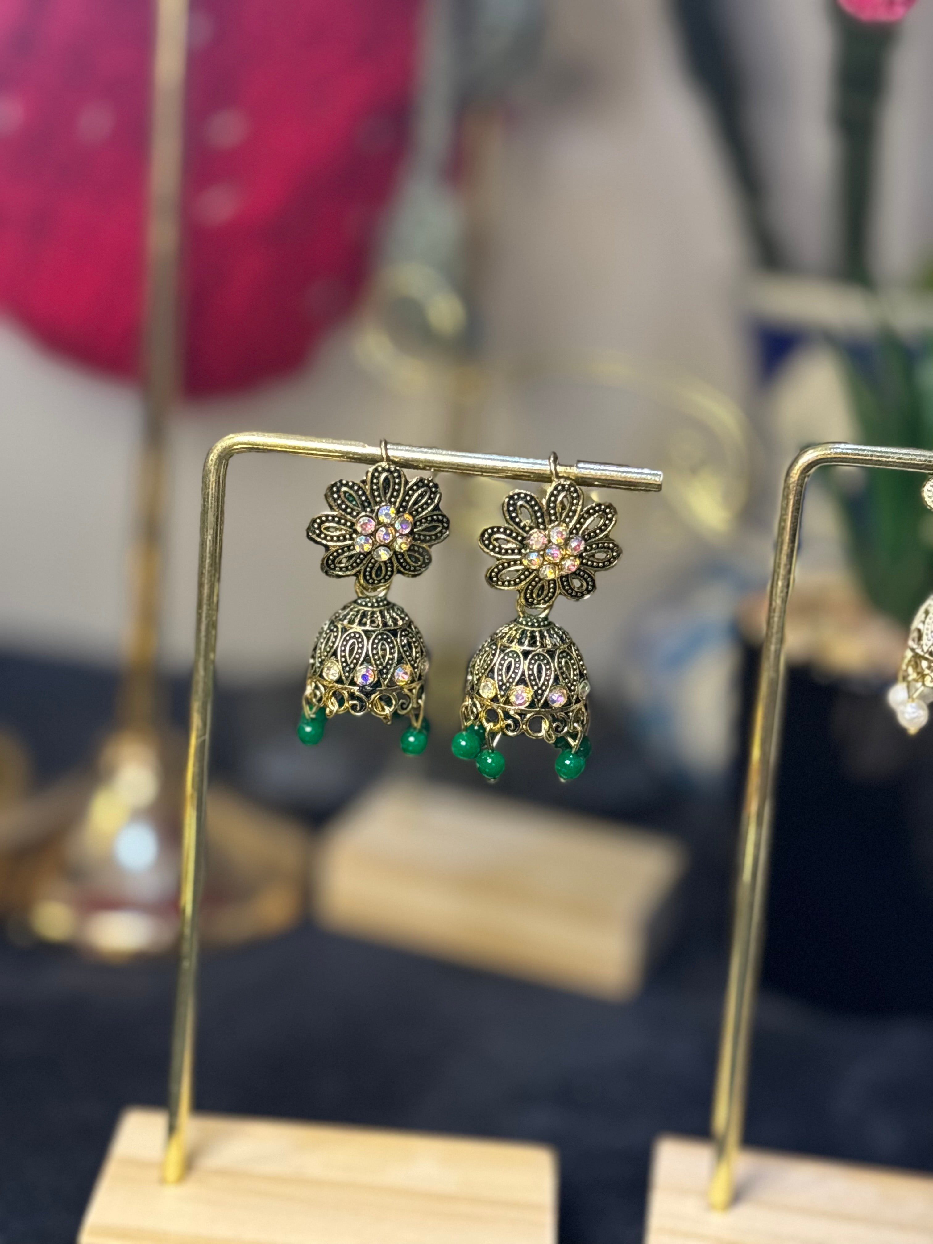 Floral jhumkay