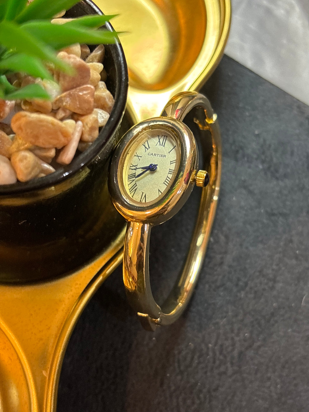 Classic stainless steel  bangle watch