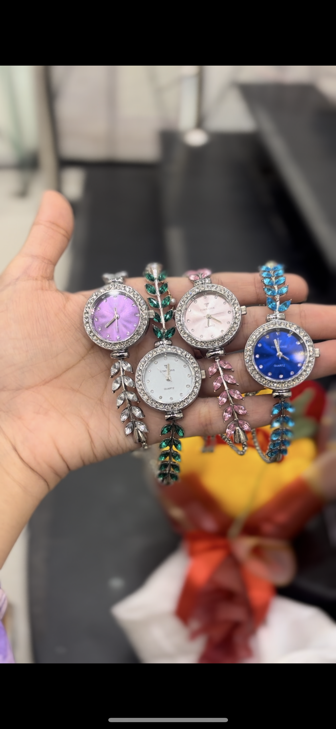 Timees leaf inspired watch