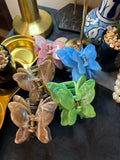 Big marble effect butterfly hairclaw