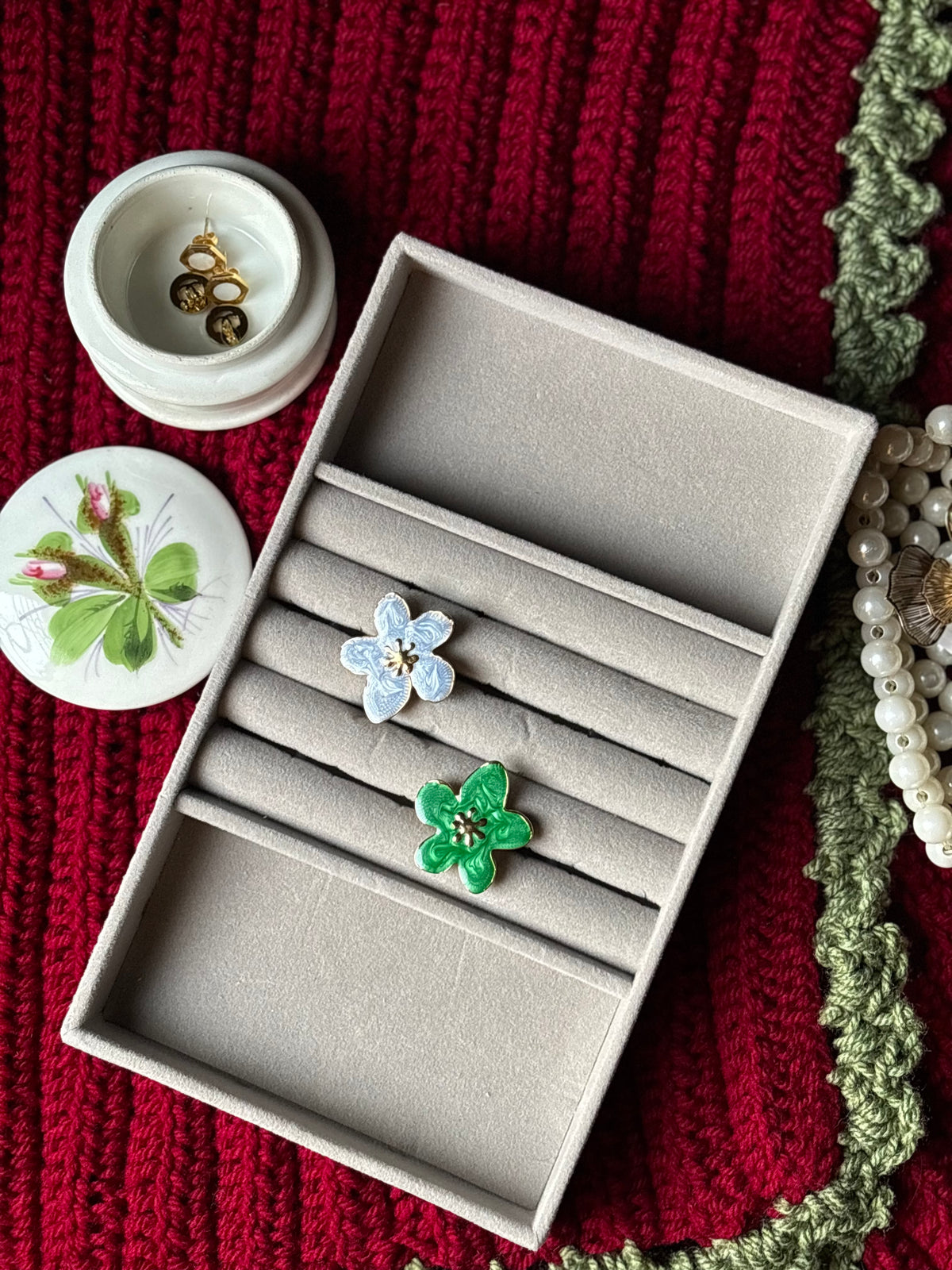 Floral stainless steel adjustable ring